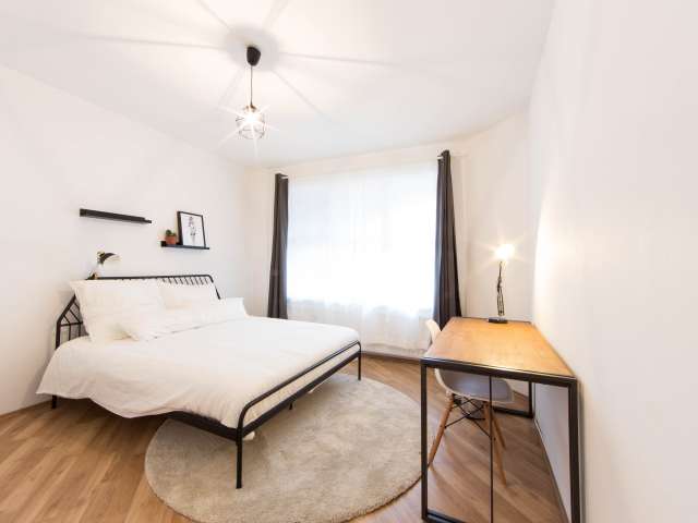 Schönes Zimmer zu vermieten in Kreuzberg, Berlin