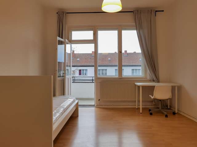 Schönes Zimmer zu vermieten in Neukölln, Berlin
