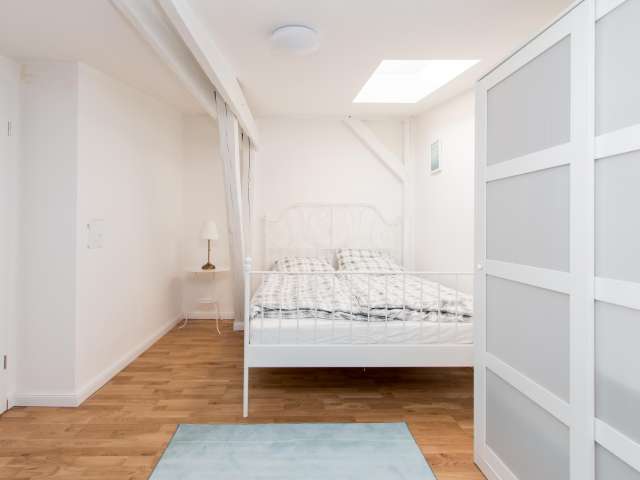 Schönes Zimmer zu vermieten in Wohnung mit 4 Schlafzimmern, Spandau