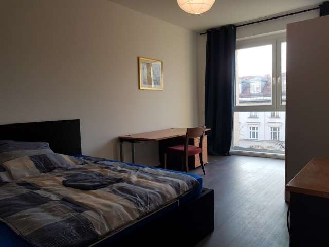 Zimmer in 2-Zimmer-Wohnung in Tempelhof-Schöneberg Berlin