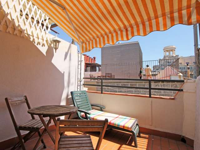 Cosy studio with balcony for rent in Barri Gòtic, Barcelona