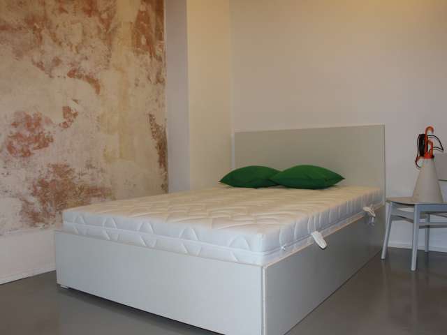 Studio-Wohnung zu vermieten, Friedrichshain-Kreuzberg, Berlin