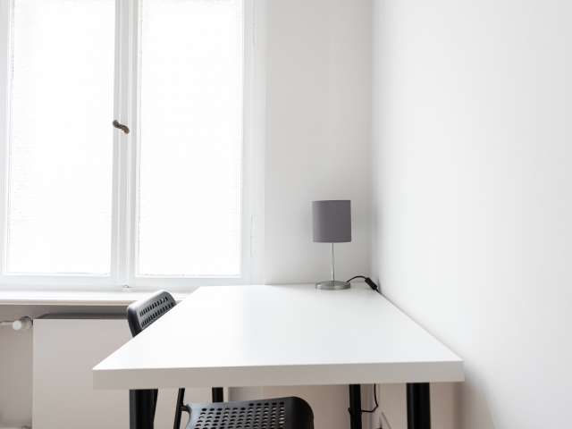 Zimmer zu vermieten in Wohnung mit 4 Schlafzimmern in Mitte, Berlin