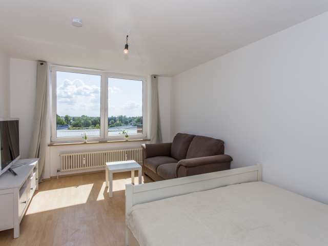 Ruhiges Studio-Apartment zum Mieten in Schönefeld, Berlin