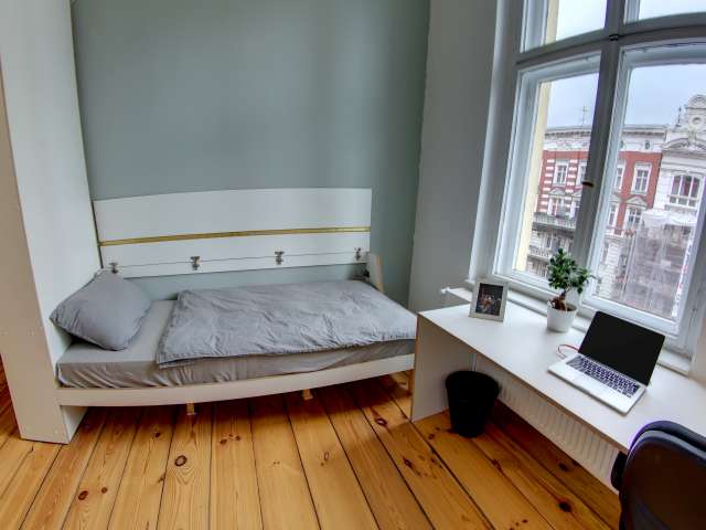 Zimmer in 5-Zimmer-Wohnung in Schöneberg, Berlin