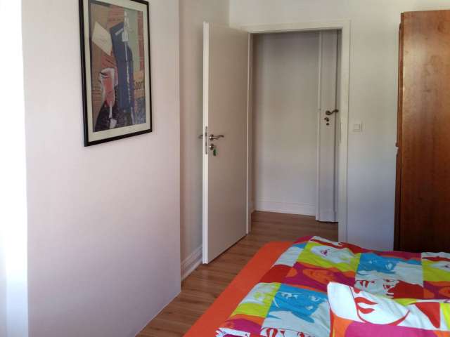 Gemütliches Zimmer zu vermieten in Moabit, Berlin