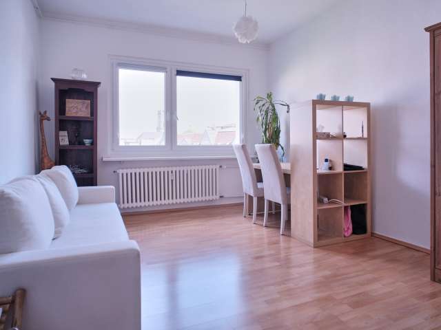 Geräumige Zimmerwohnung mit 2 Schlafzimmern Tempelhof-Schöneberg
