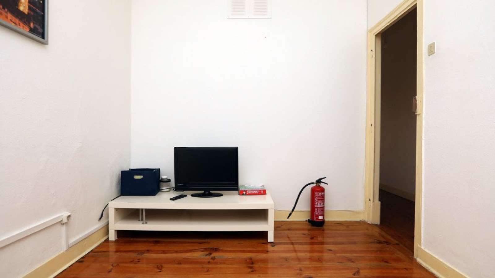 Twin Beds in Gorgeous rooms for rent in lovely flatshare in Avenidas Novas, near Metro Saldanha