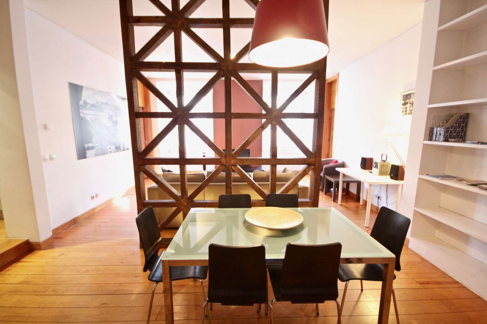 Charming 2-bedroom apartment with AC for rent near Metro in central Baixa-Chiado