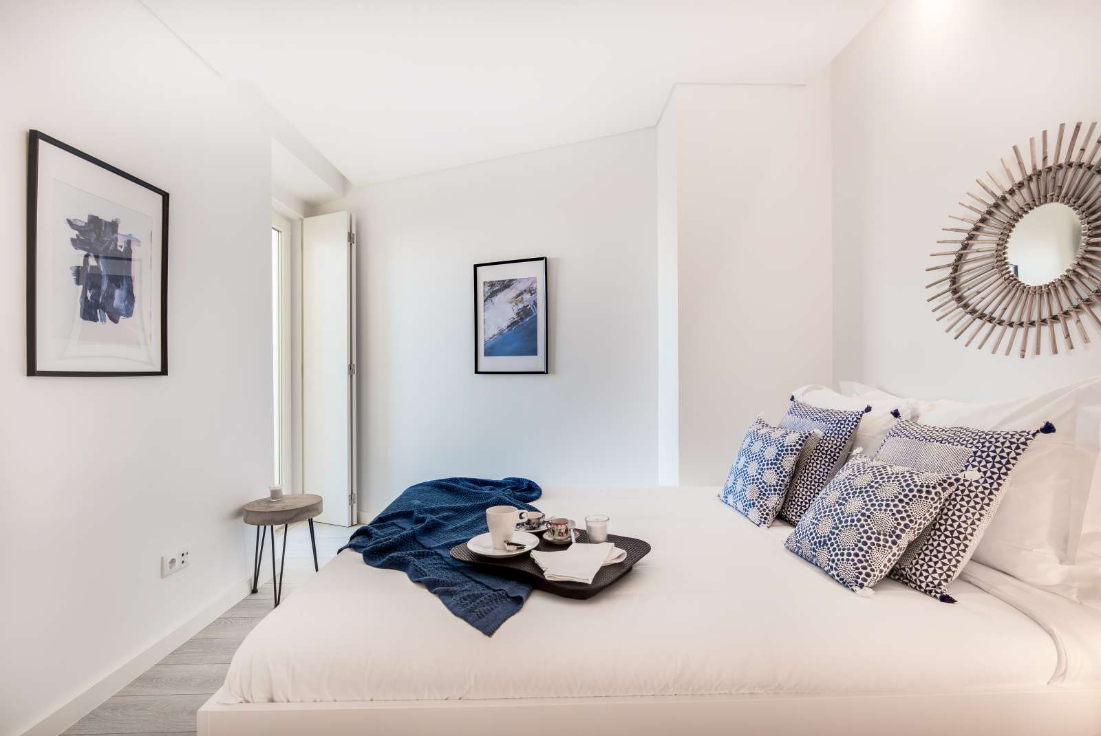 Stylish 3-bedroom apartment for rent near Monte Agudo lookout point in Penha de França