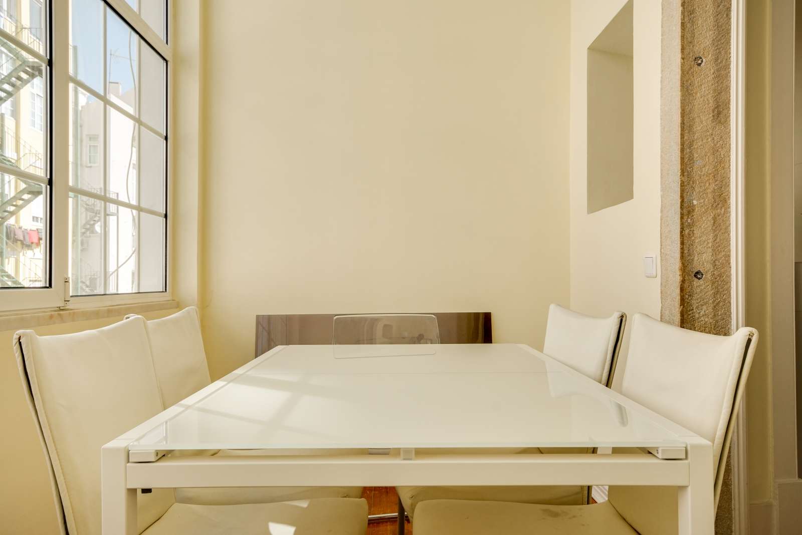 3-bedroom apartment for rent in Arroios