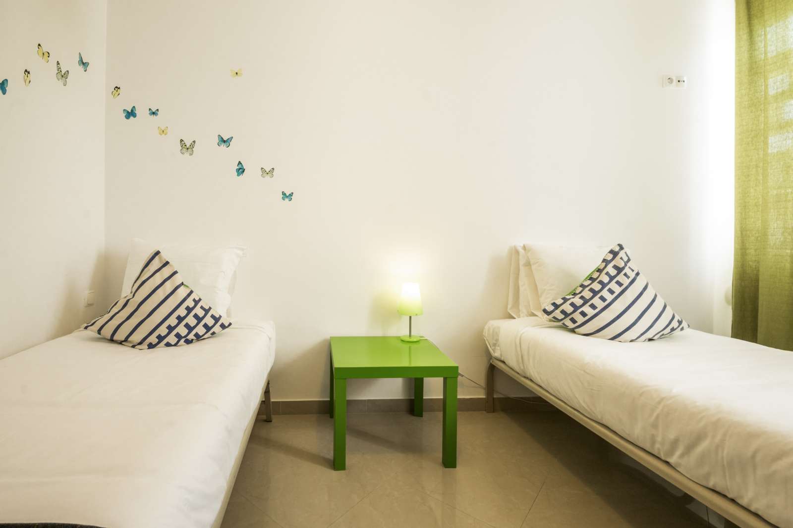 2-bedroom apartment for rent in Graça e São Vicente