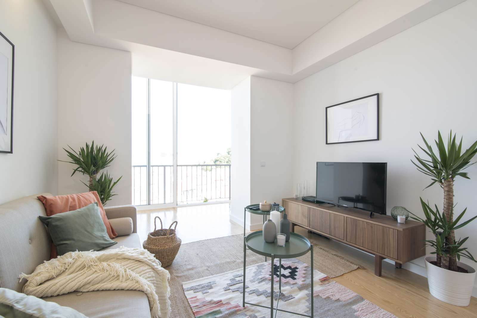 3-bedroom apartment for rent in Penha de França