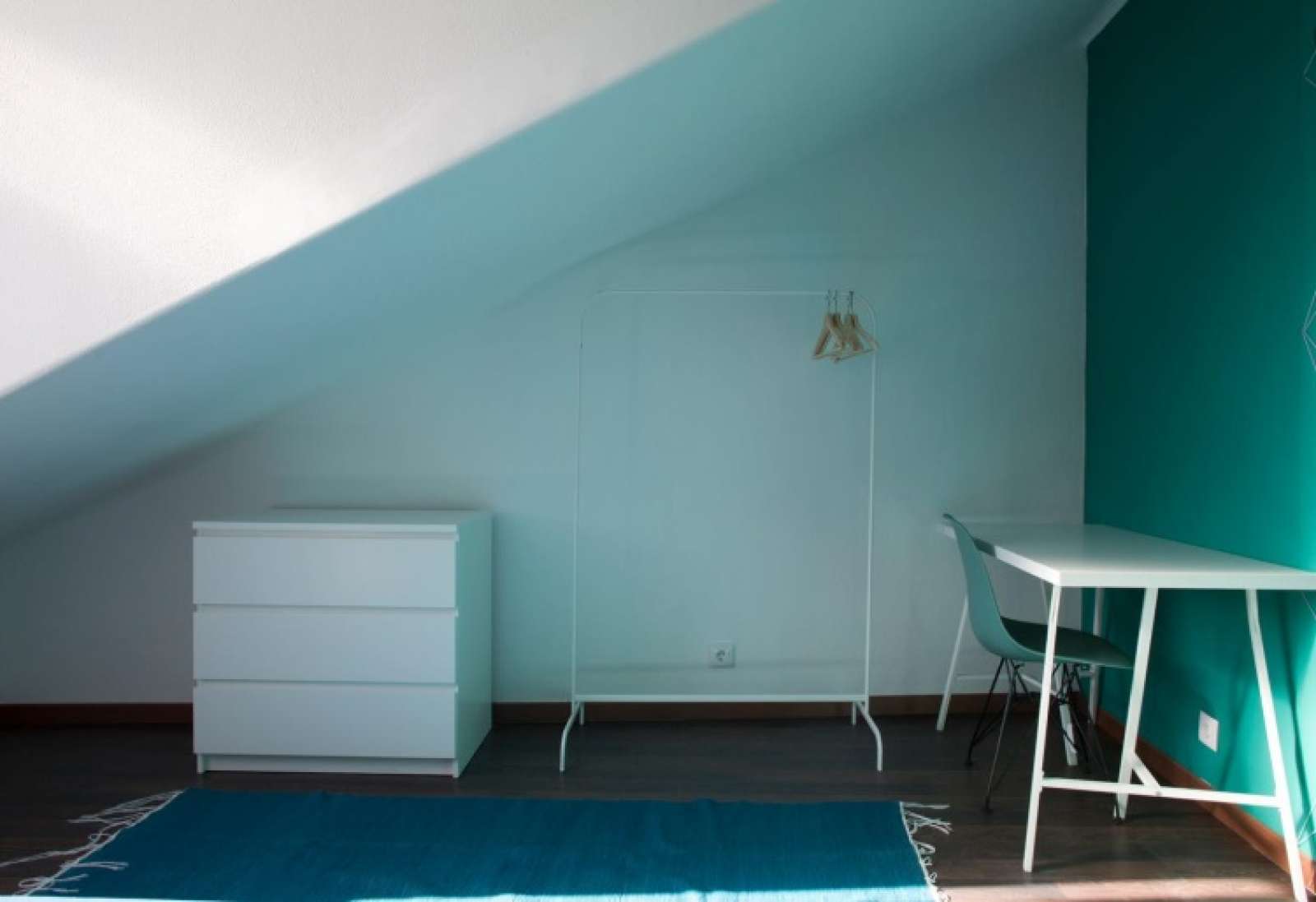 Room for male 14 min to Cidade Universitaria, Lisbon