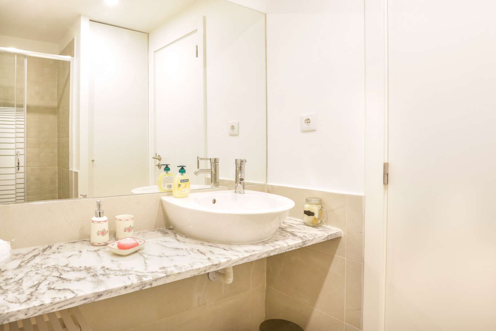 1-bedroom apartment for rent in Estrela