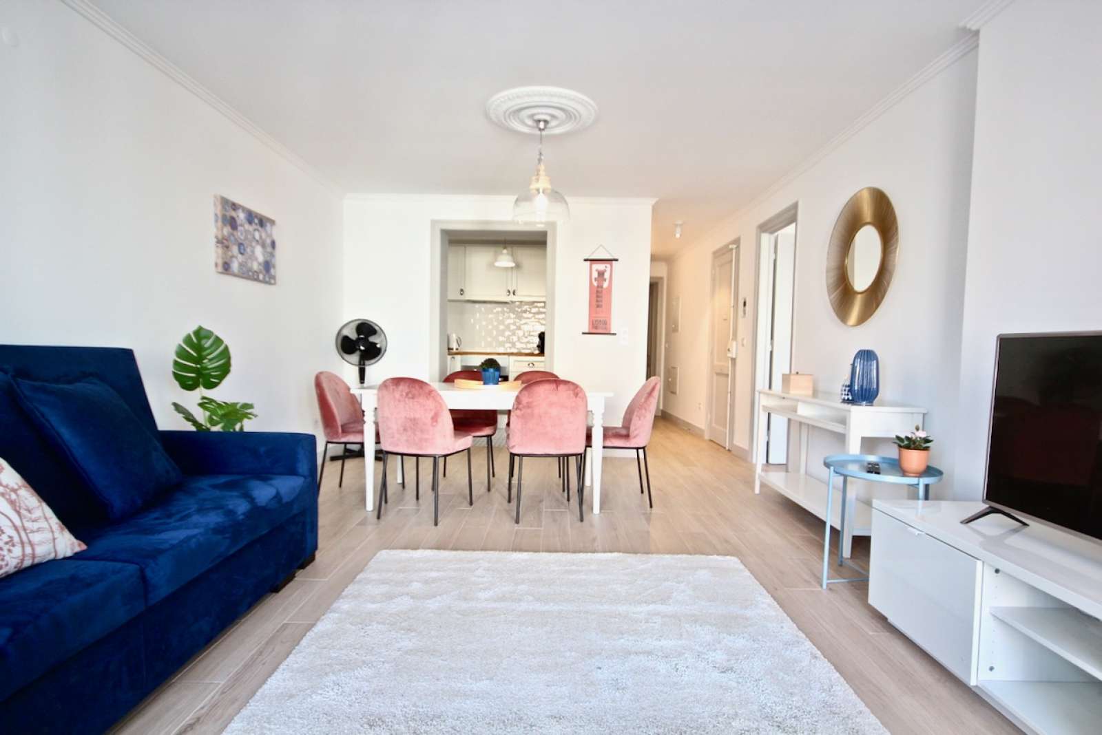 Excellent 2-bedroom apartment for rent near Hangar Art Gallery in Graça