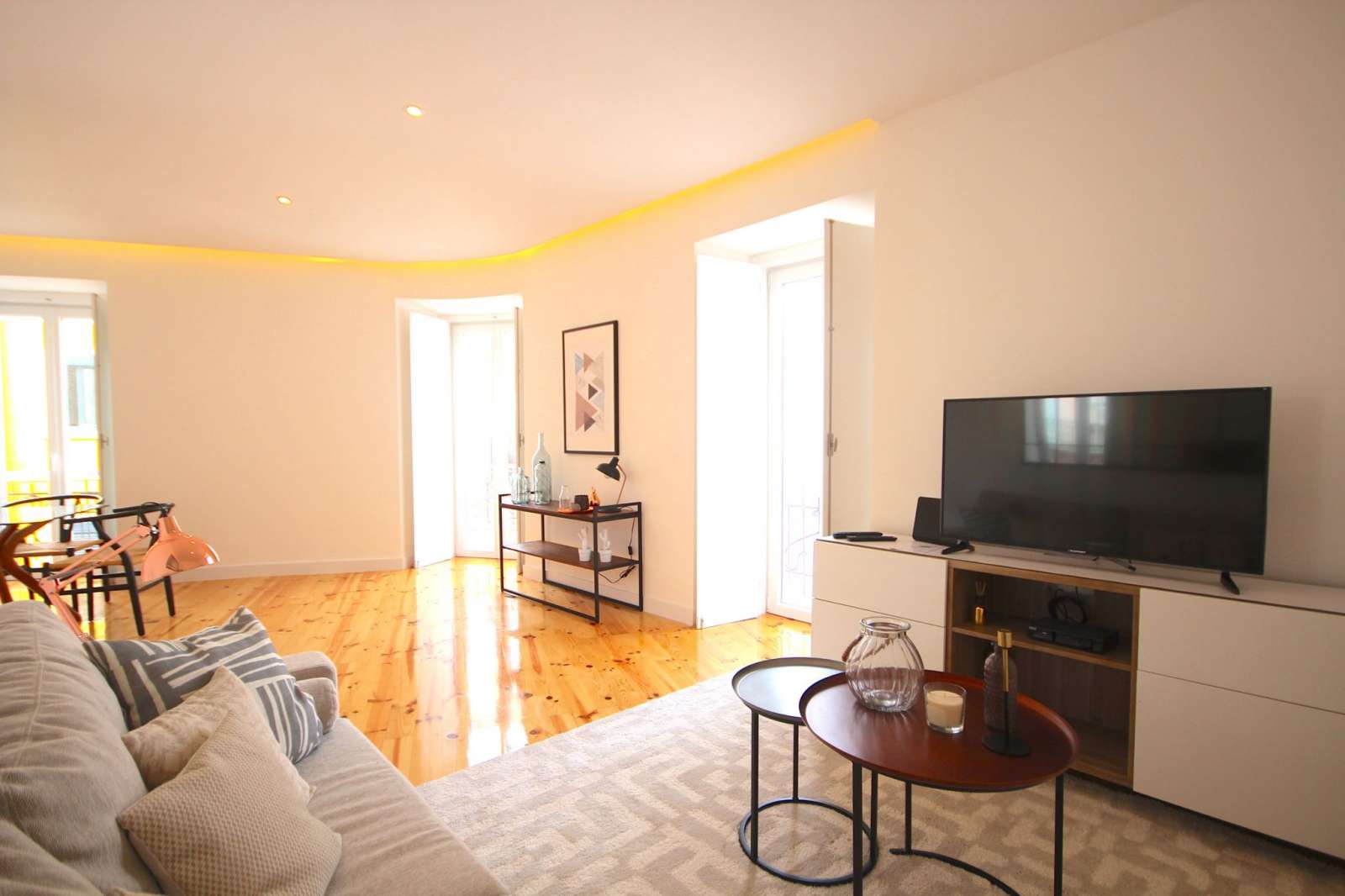 Nice 2-bedroom apartment for rent near Instituto Superior Técnico in Arroios