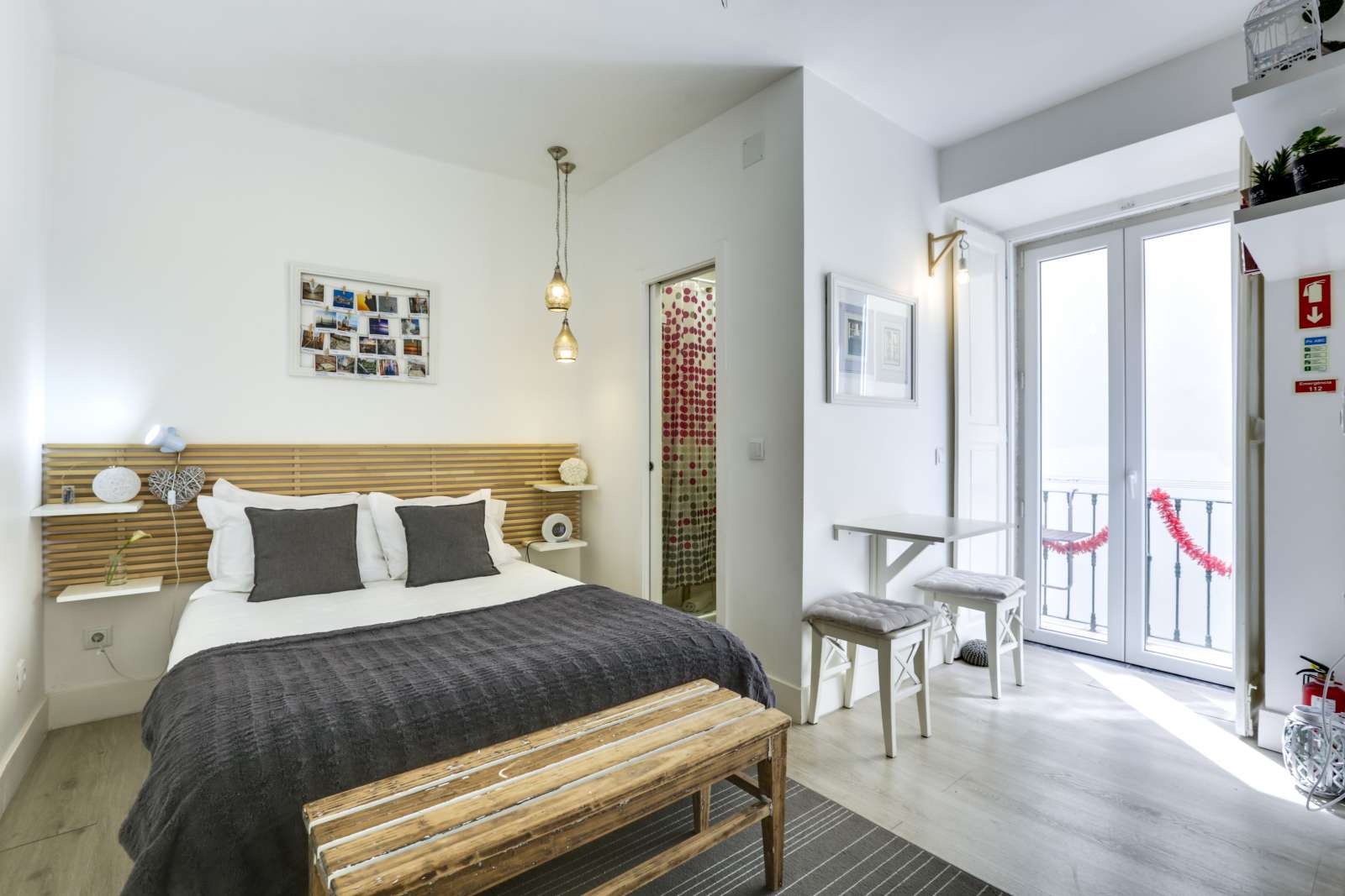 Studio apartment for rent in Cais do Sodré