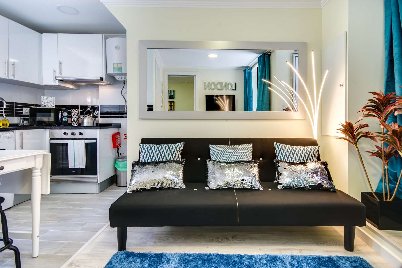 1-bedroom apartment for rent in Mouraria