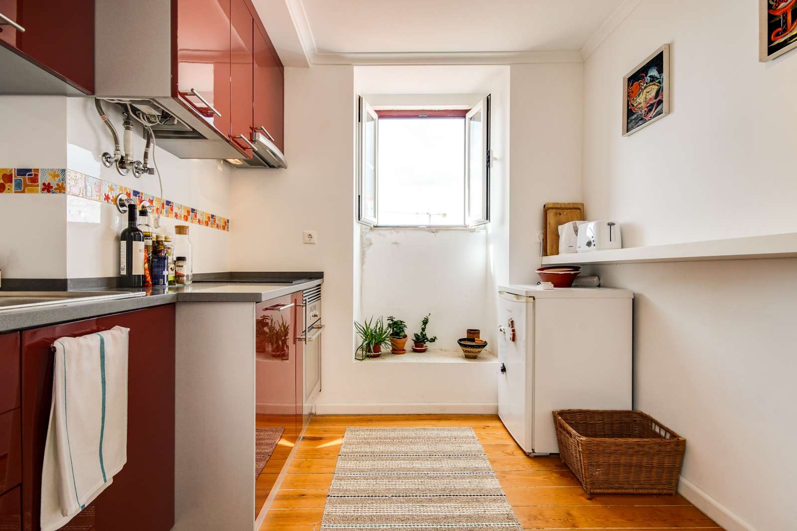 1-bedroom apartment for rent in Graça e São Vicente