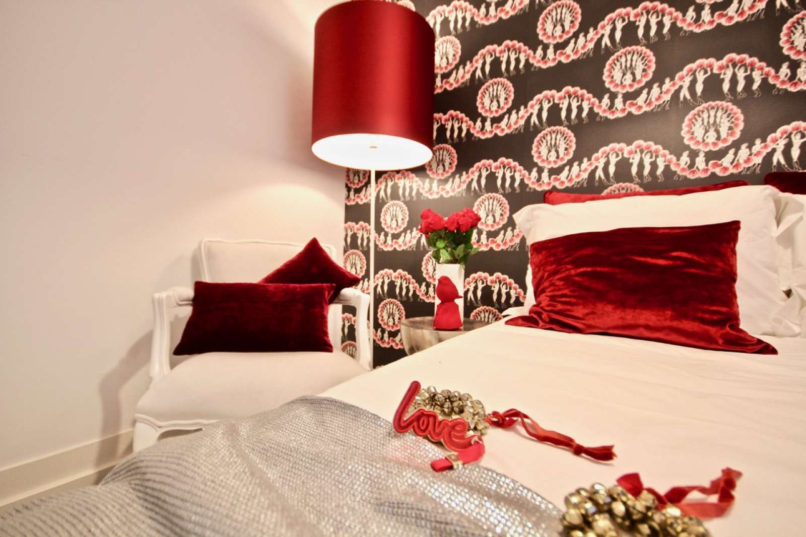 Chic 3-bedroom apartment for rent in Campolide