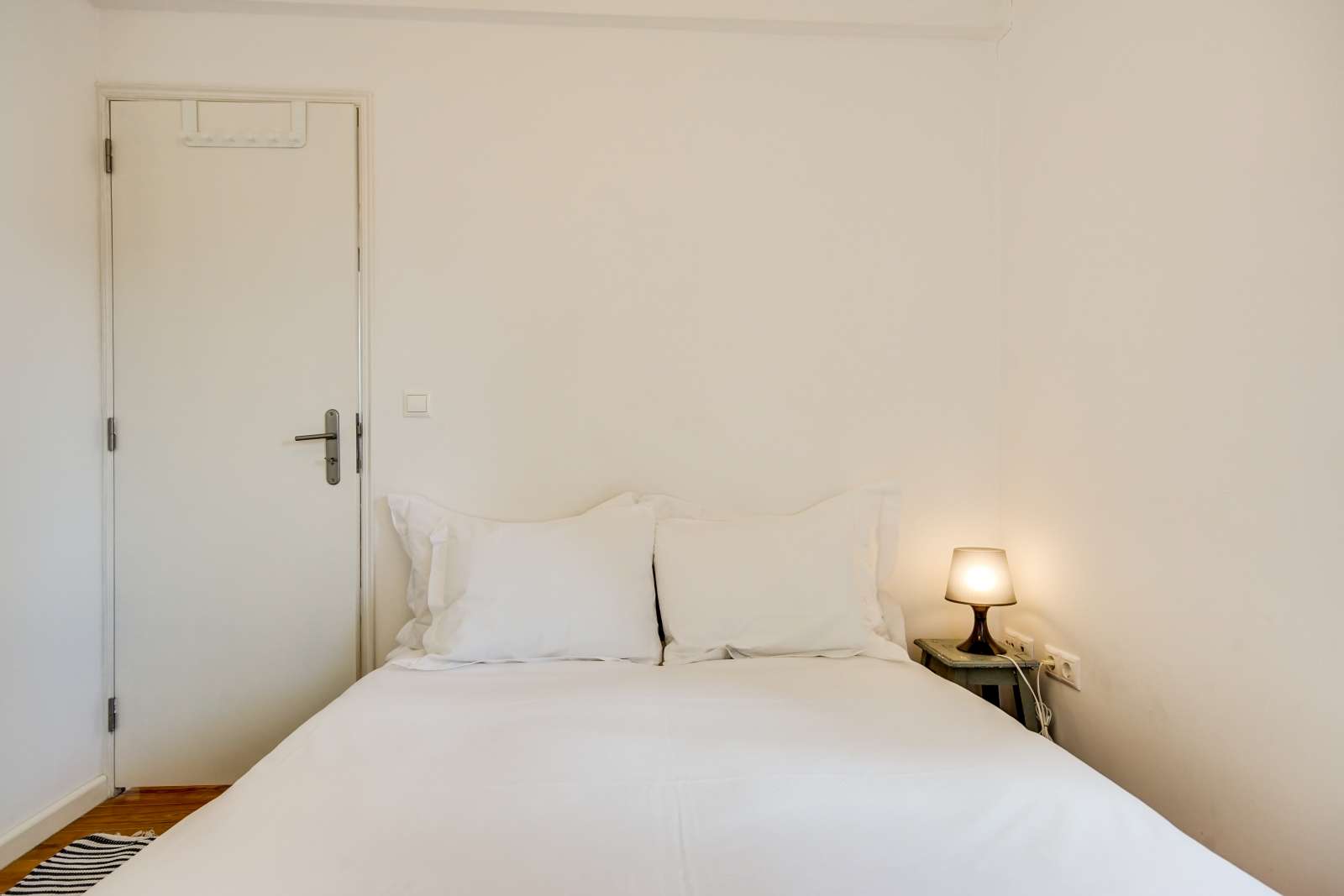 1-bedroom apartment for rent in Graça e São Vicente