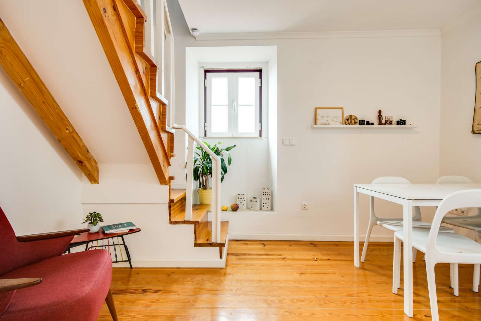 1-bedroom apartment for rent in Graça e São Vicente