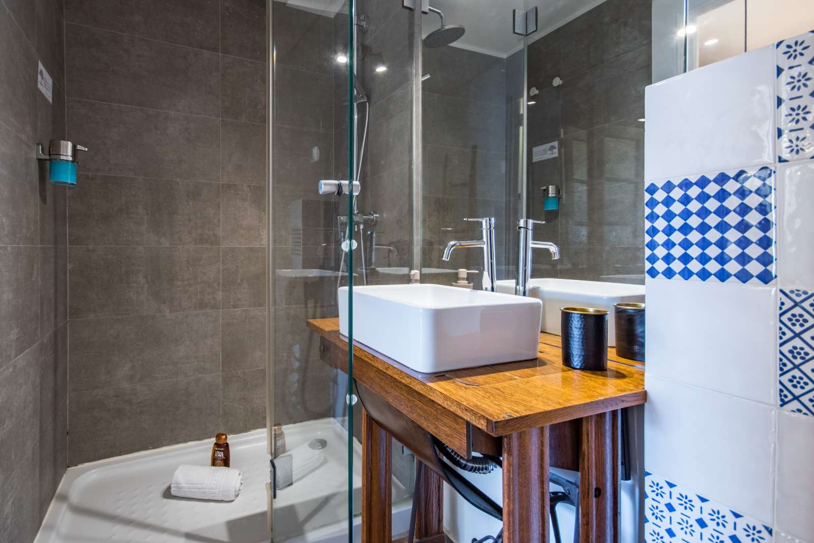 Nice studio apartment for rent close to Castelo de S. Jorge in Arroios