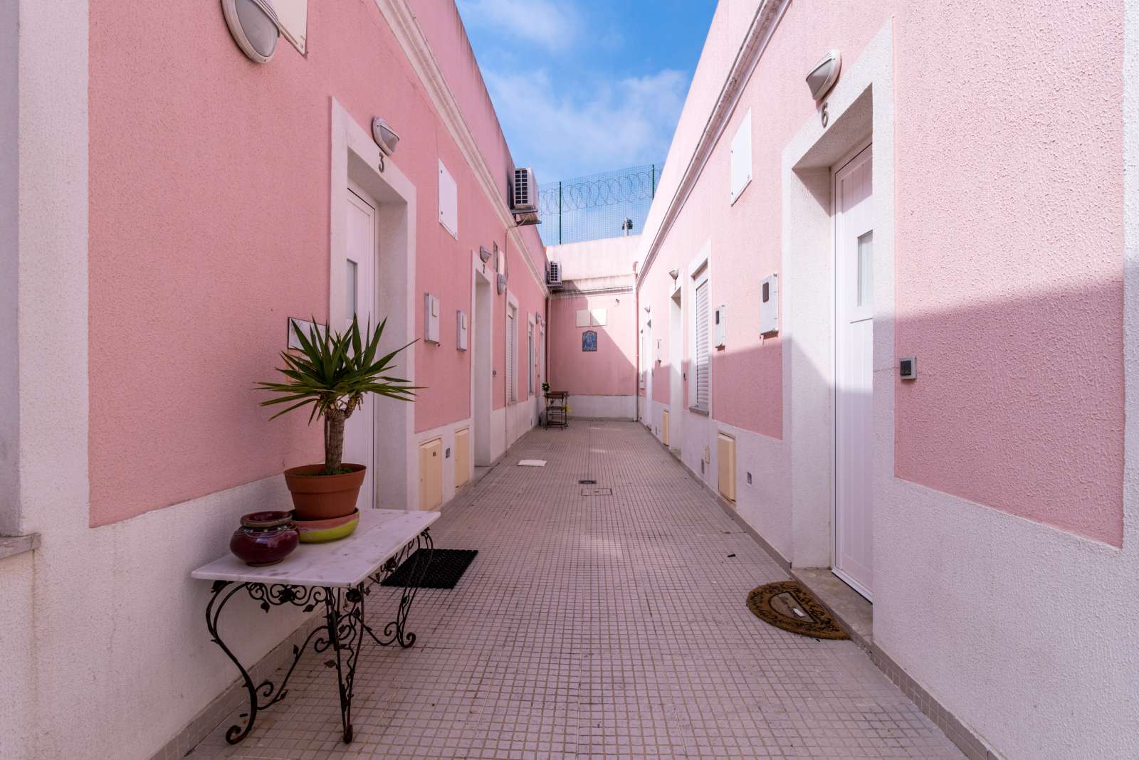 1-bedroom apartment for rent in Penha de França