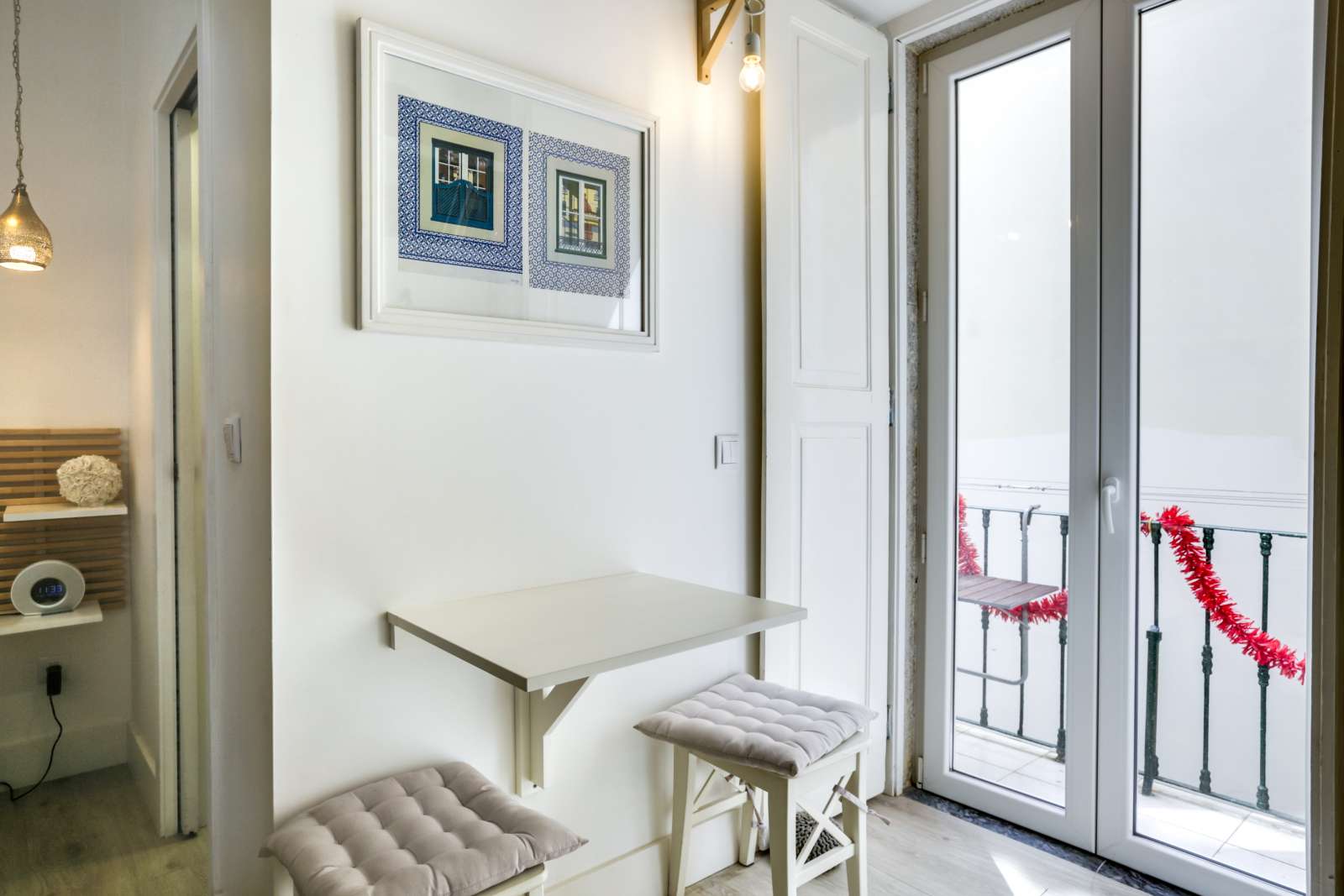 Studio apartment for rent in Cais do Sodré