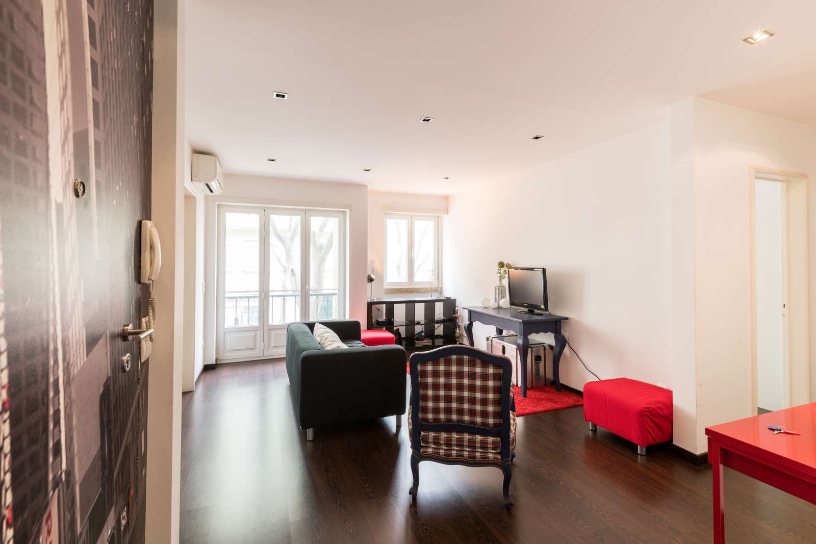 2-bedroom apartment for rent in Arroios