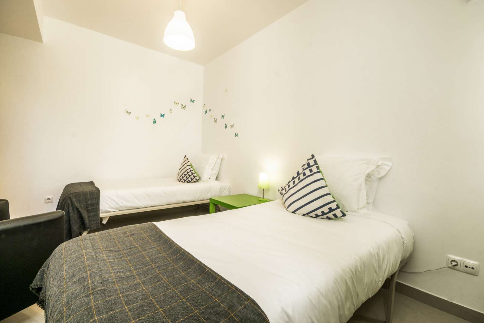 2-bedroom apartment for rent in Graça e São Vicente