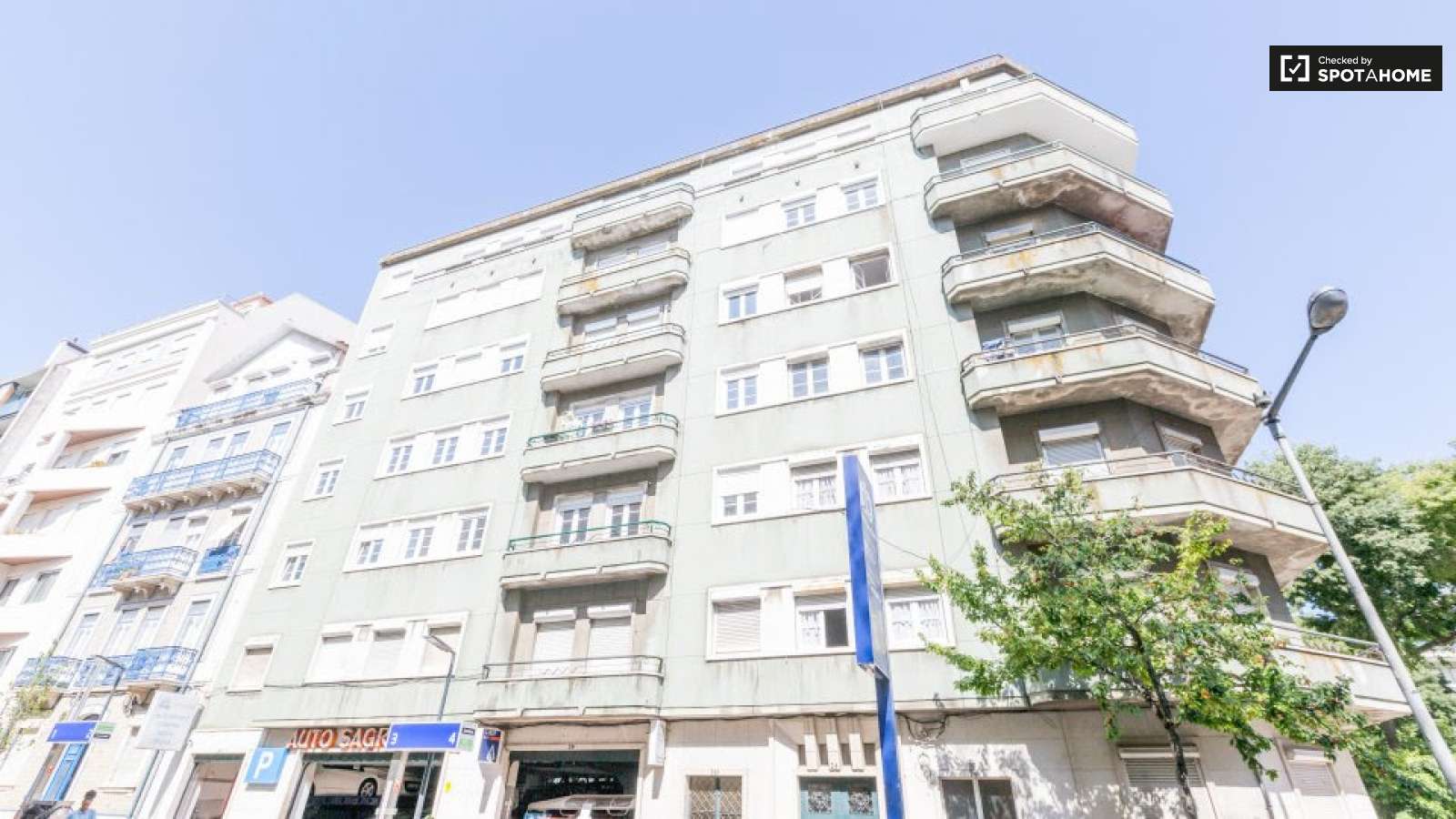 Quarto duplo para estudantes nas águas livres