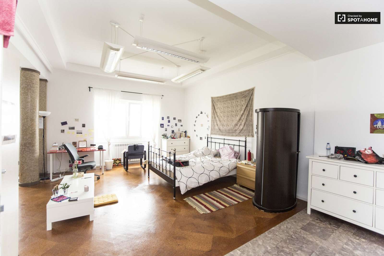 double room next LARANJEIRO METRO, ALMADA, LISBON