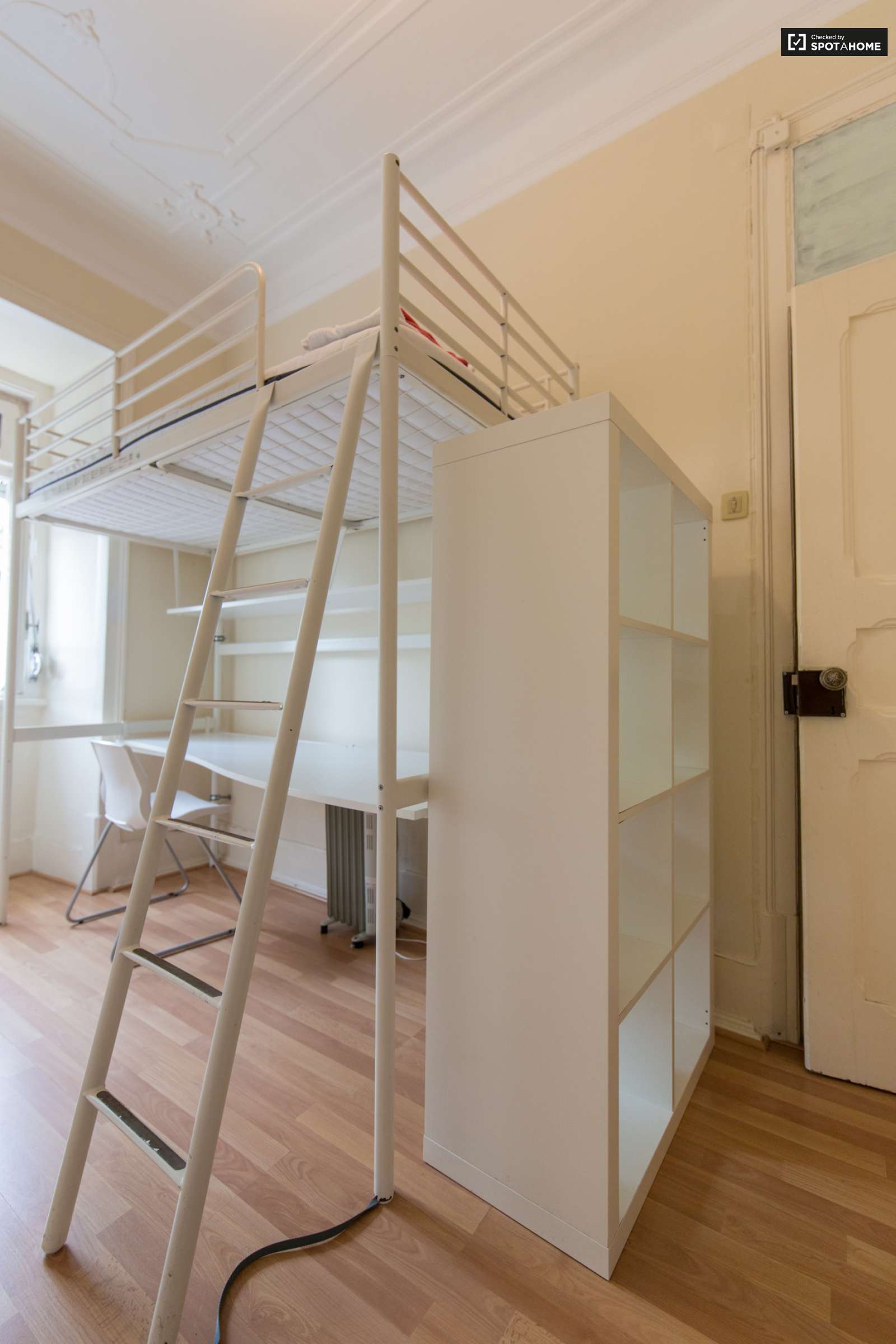 Fantastic Room for Rent in Alameda Near Lisbon