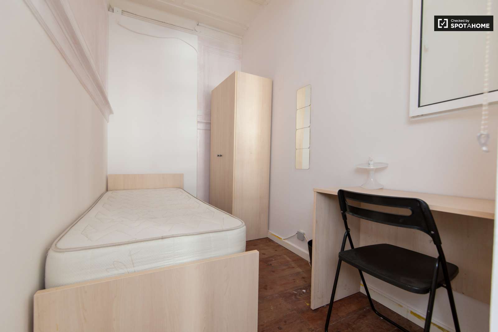 Nice apartment 2 minutes walking distance from Entrecampos