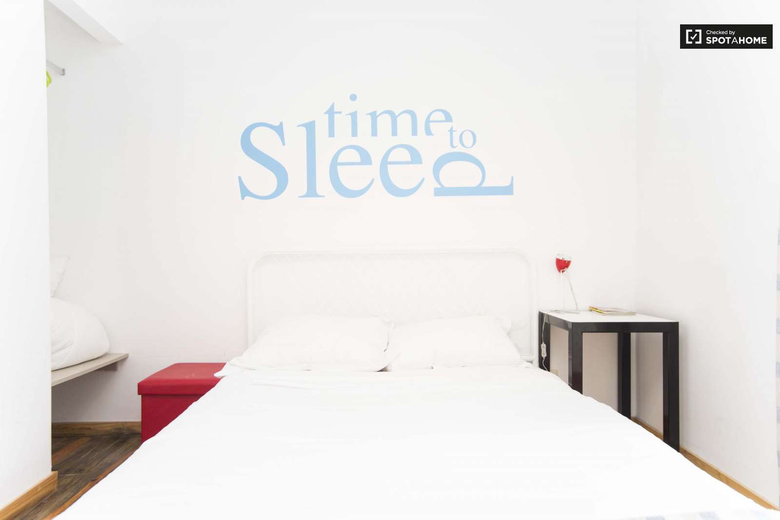 Modern 1-bedroom apartment for rent close to Ajuda National Palace