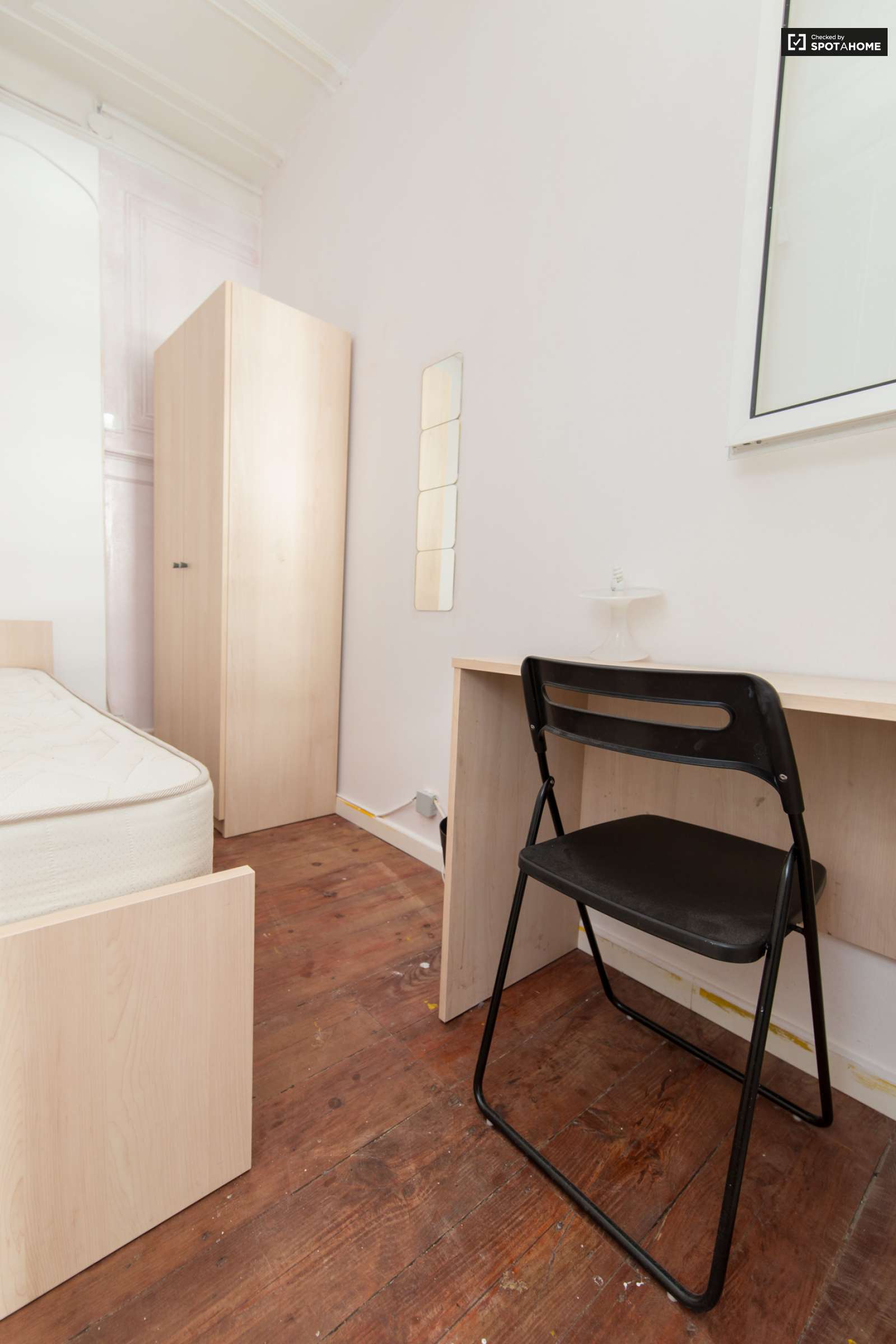 Nice apartment 2 minutes walking distance from Entrecampos