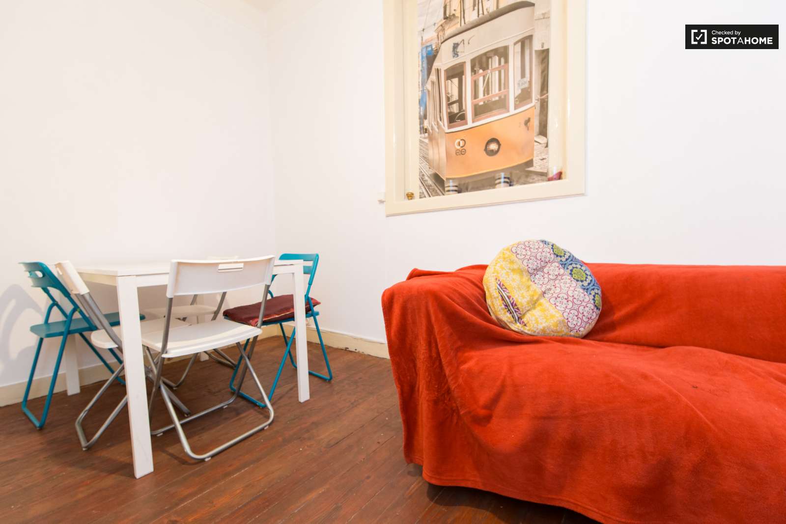 Single Room 10 min Lisbon City Center!