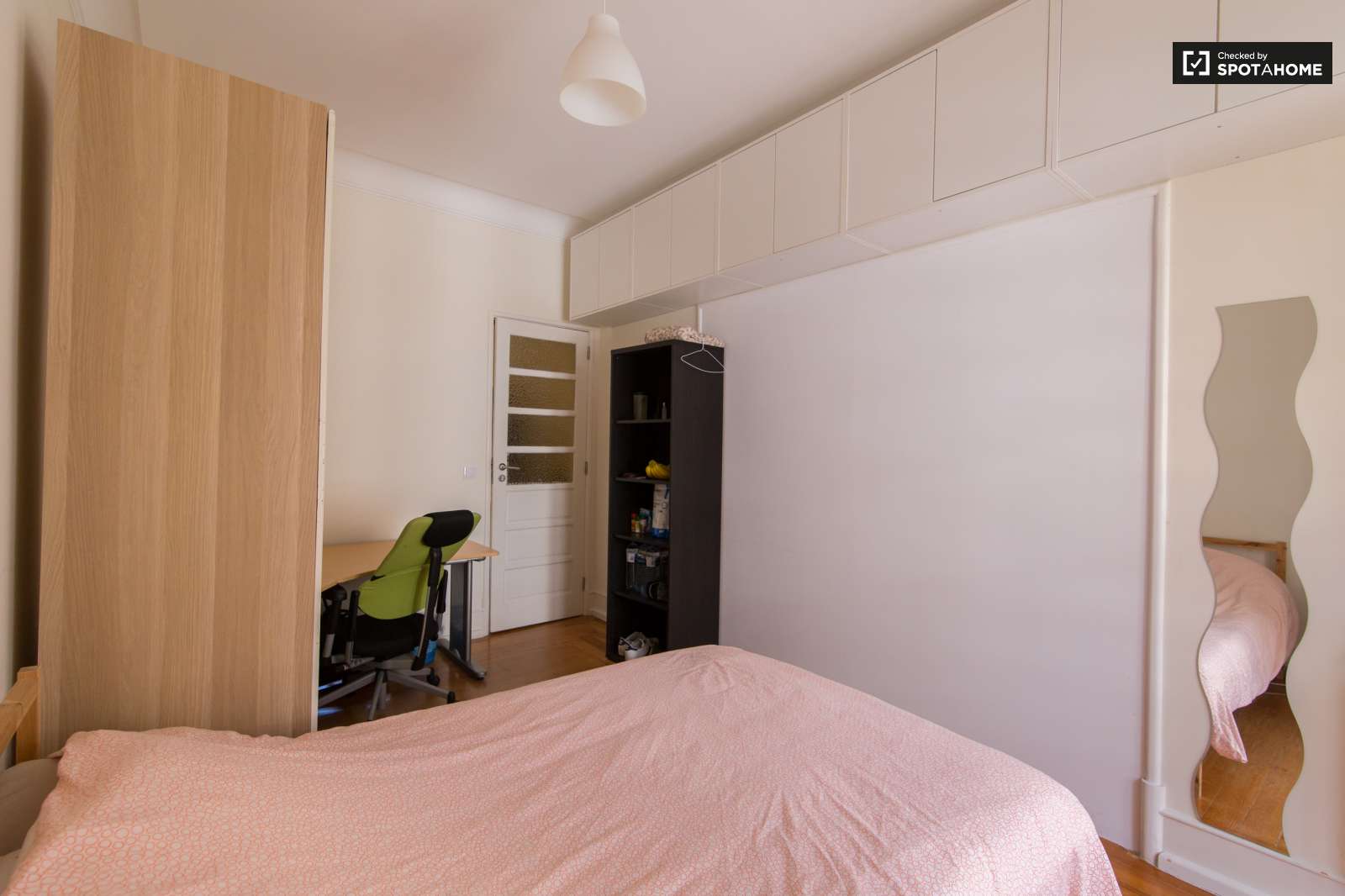 Single Excellent Room For Rent In Alameda