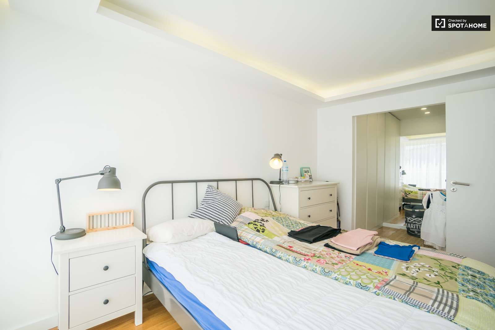 Terrific 1-bedroom apartment for rent near Instituto Superior Técnico in Arroios, Lisbon