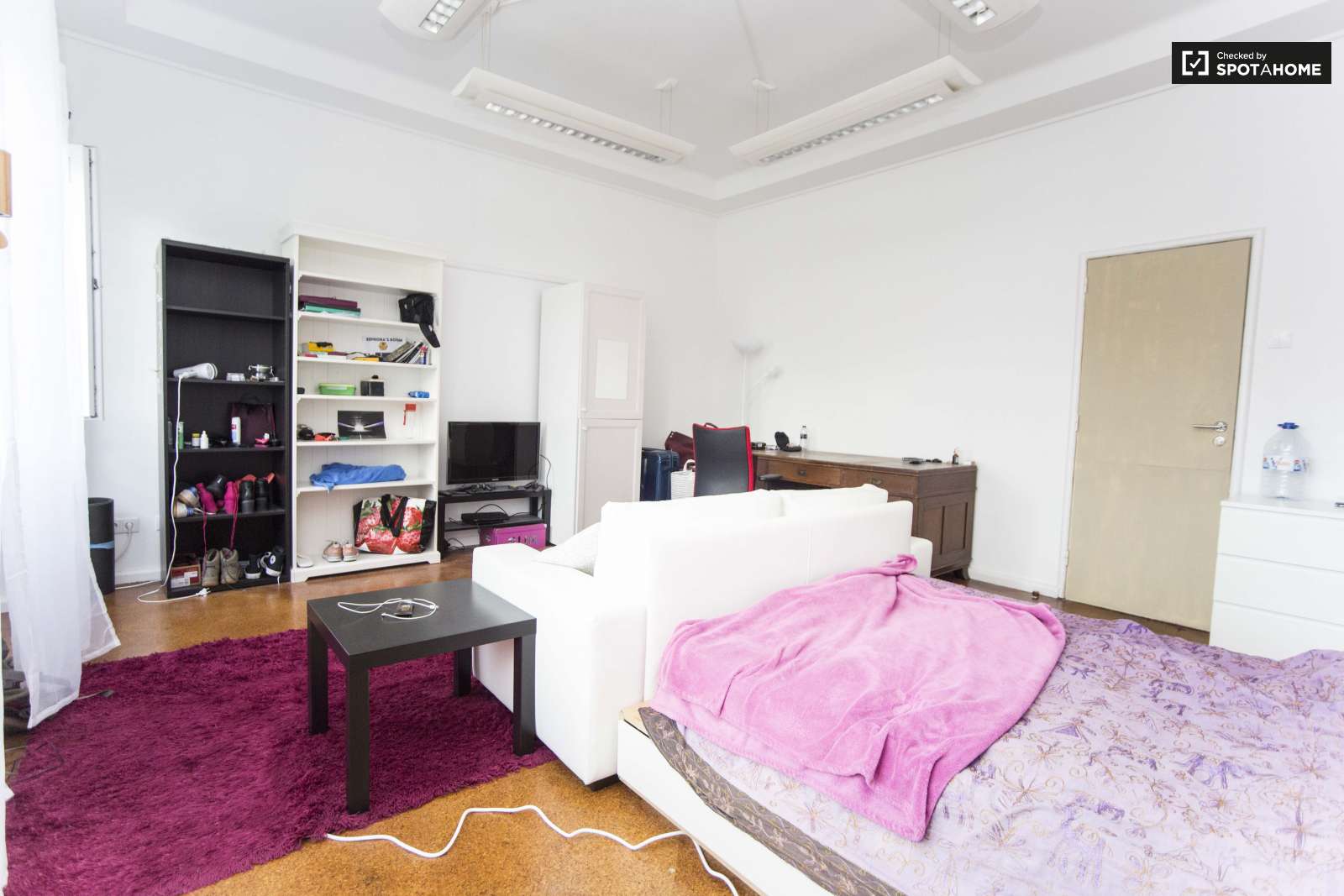 Habitación en la Avenida João XXI, cerca de Campo Pequeno en Lisboa