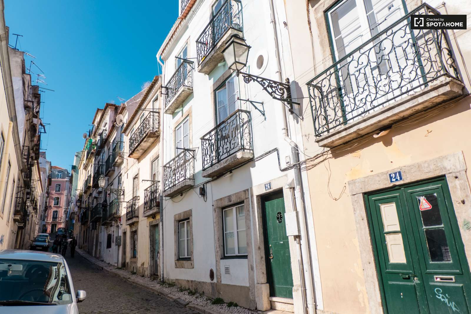 2-bedroom apartment for rent in Bairro Alto