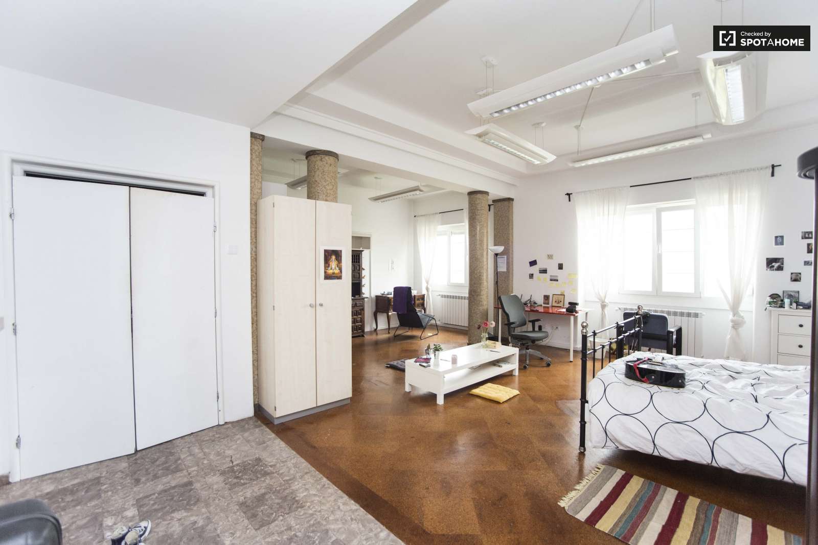 double room next LARANJEIRO METRO, ALMADA, LISBON