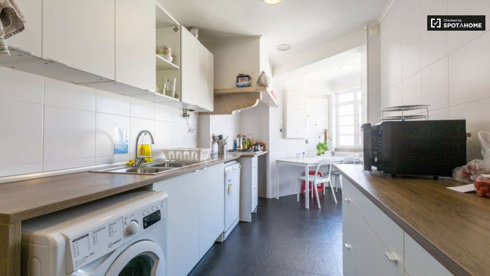 Quarto duplo para estudantes nas águas livres