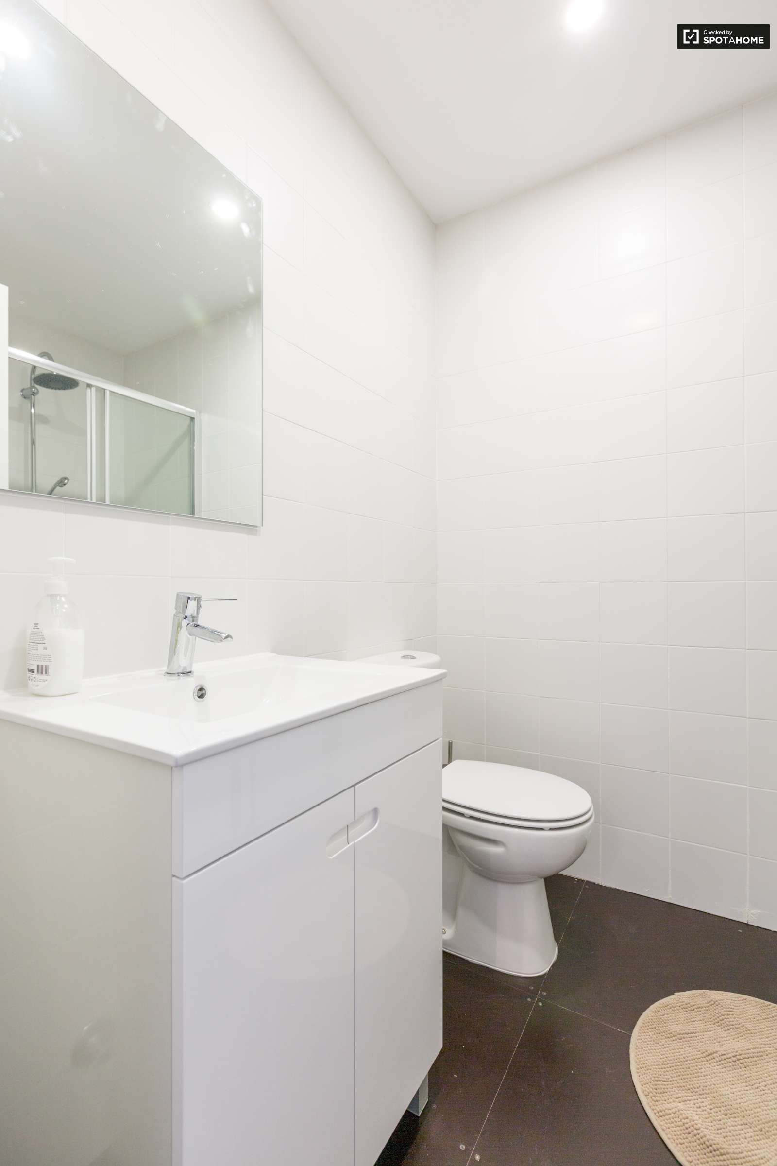 Charming studio apartment for rent in Anjos