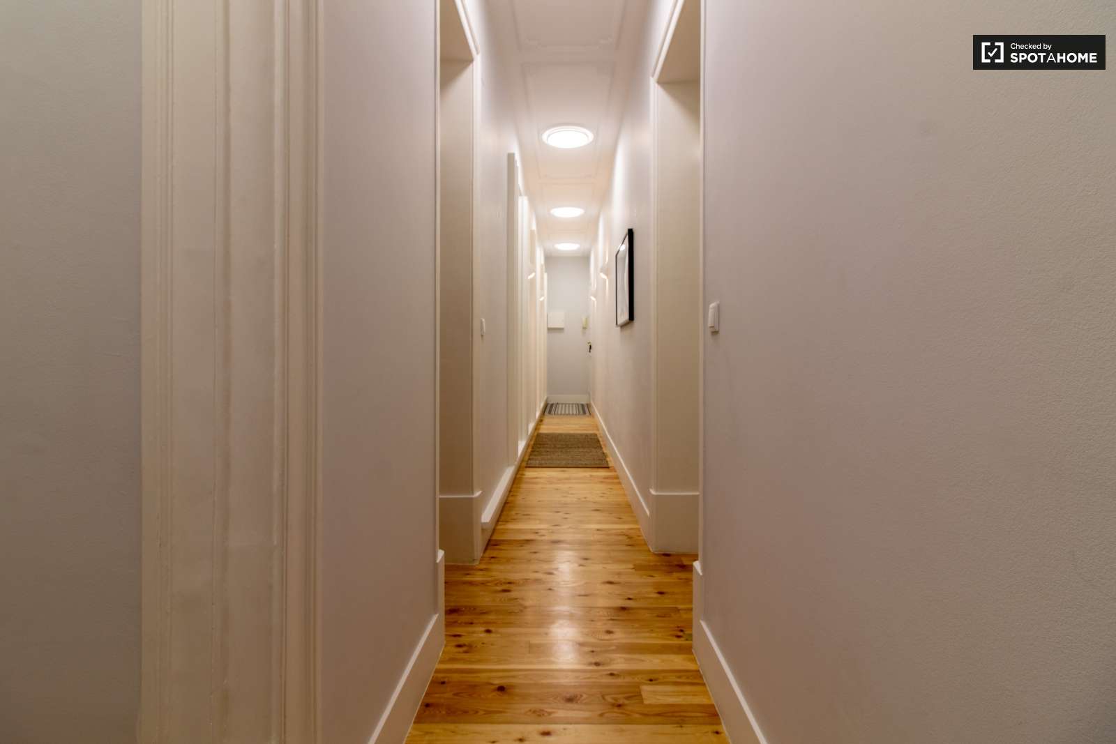 2-bedroom apartment for rent in Arroios