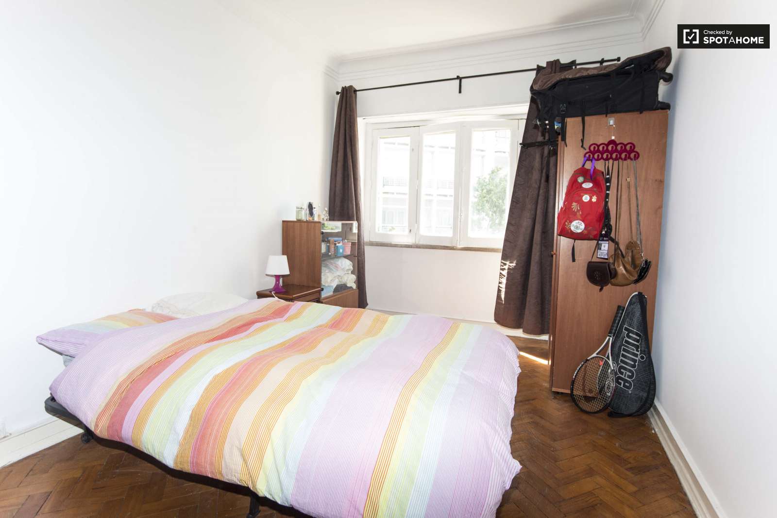 Large and Sunny Apartment For Rent in Rio de Mouro Near Lisbon