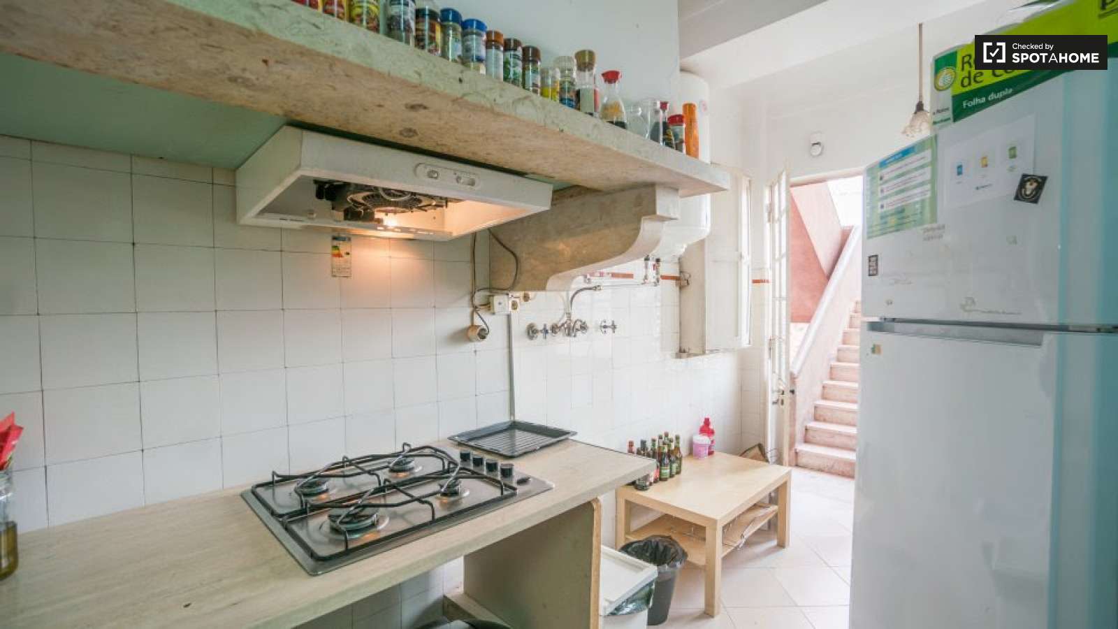 Fantastico Quarto Com Vista Sobre o Tejo e Ponte 25 Abril