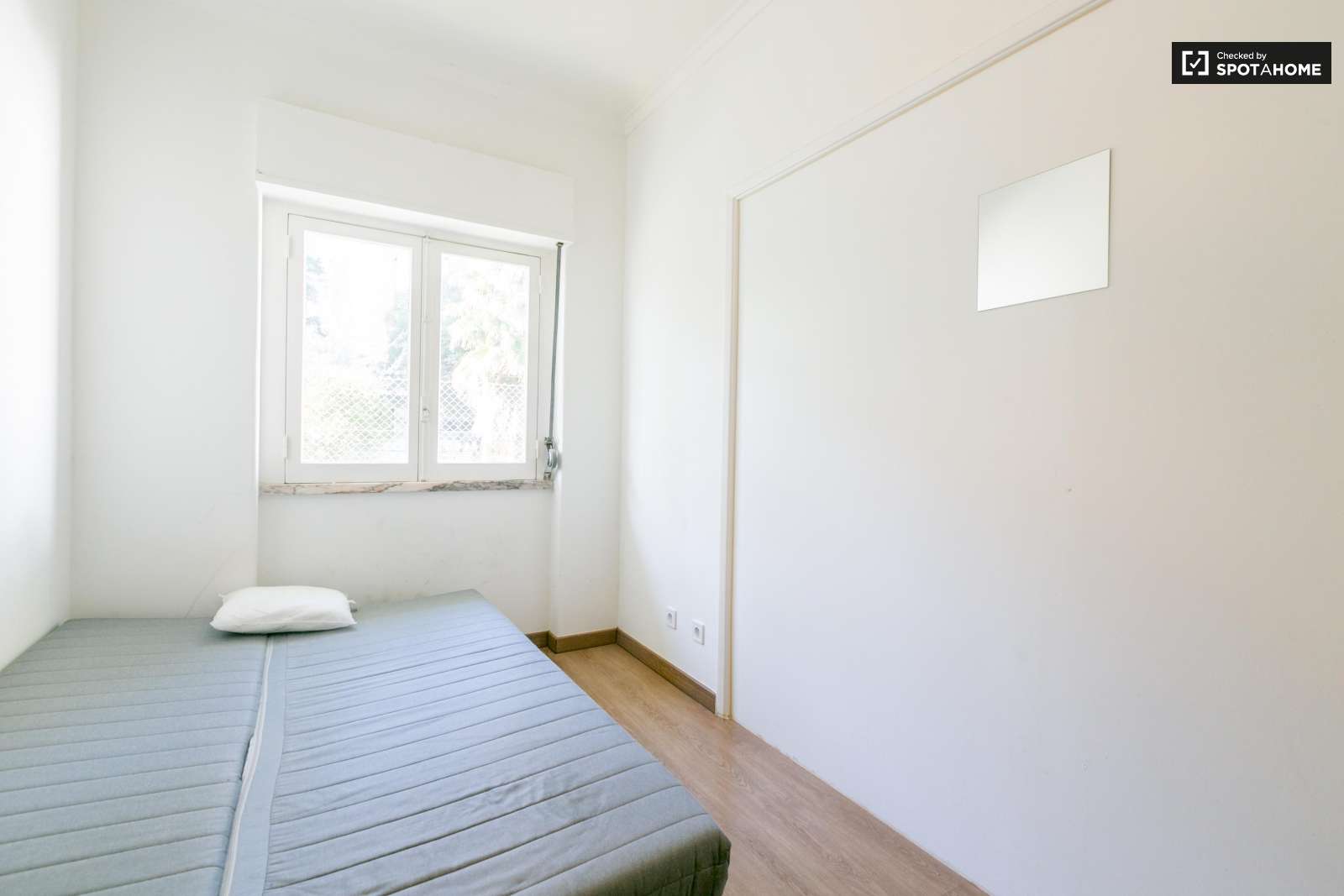 Quarto Acolhedor e Confortavel em Zona Priveligiada de Lisboa